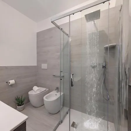 Апартаменты -5min Dal Mare- Ac Wifi 4 Posti Letto